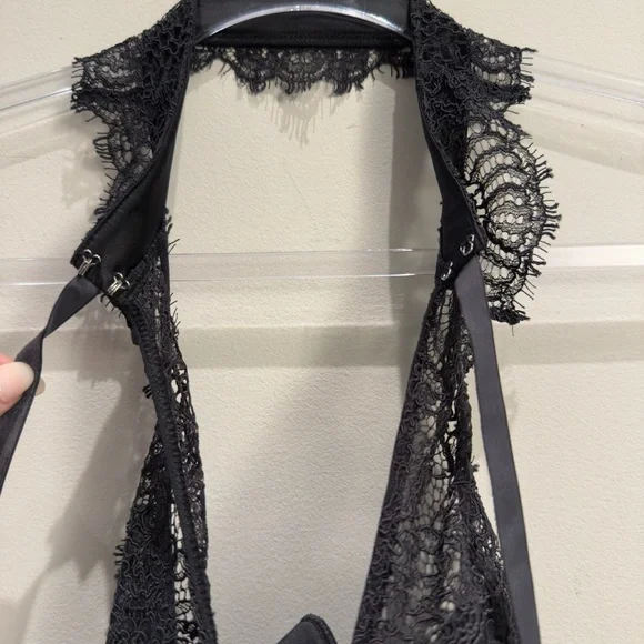 Victoria's Secret Dream Angels Black Lace Collar Demi Bra  Womens Size 36 C - Picture 12 of 12